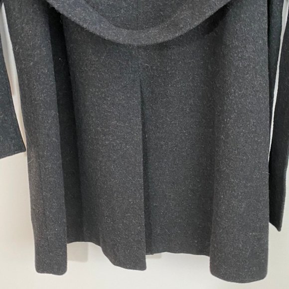 Sandro 100% Wool Belted Gray Coat w/ Pockets - Picture 8 of 8
